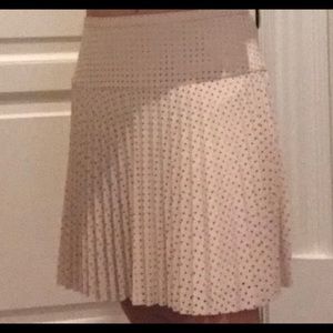 J crew pink skirt with pleats